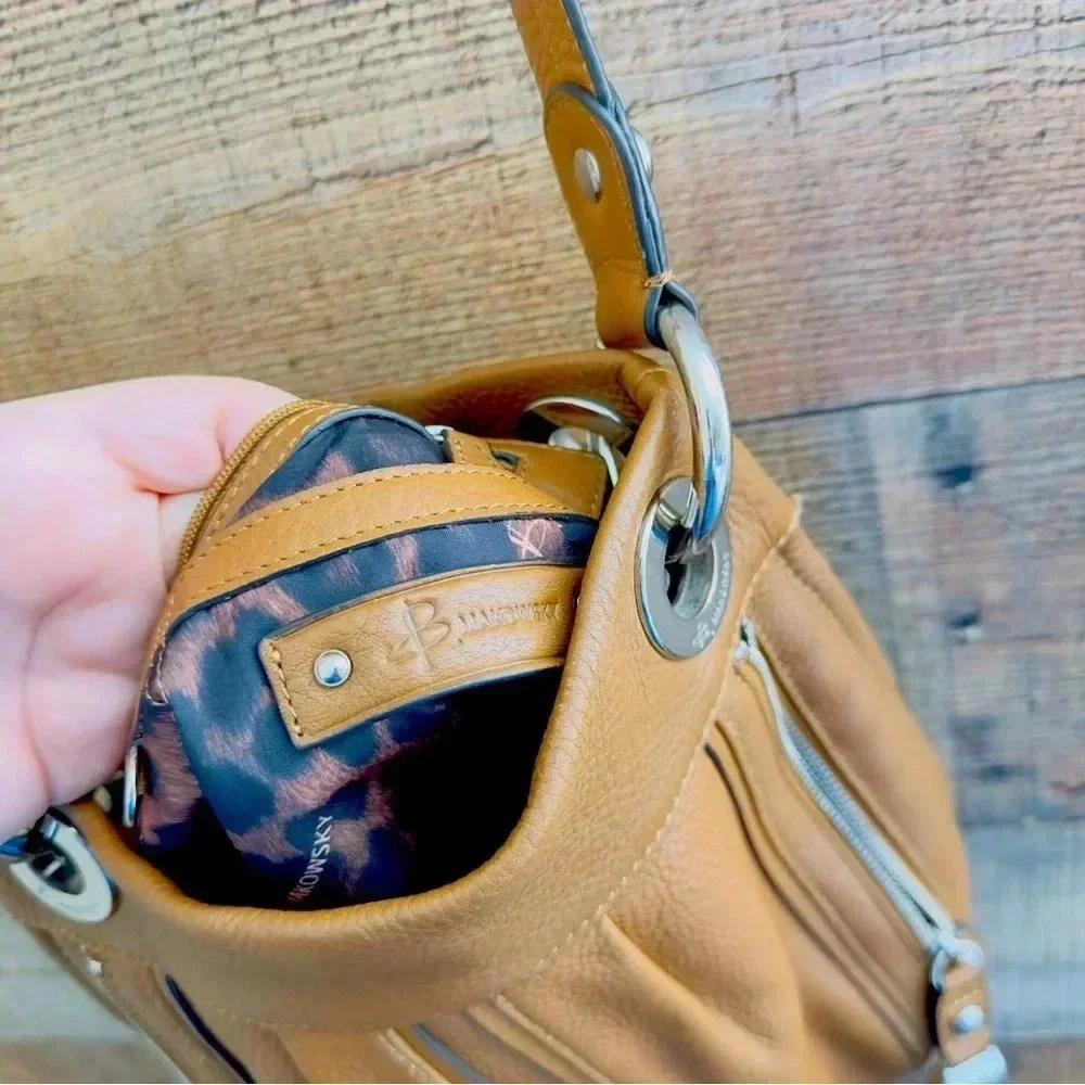 NWOT B. Makowsky Durango Genuine Leather Convertible Crossbody/Shoulder Bag